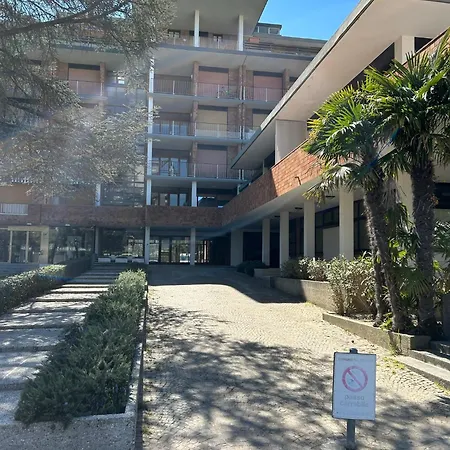 Ampio In Centro Con Vista - Terrazze, Parcheggio Gratuito E Wi-fi Lignano Sabbiadoro